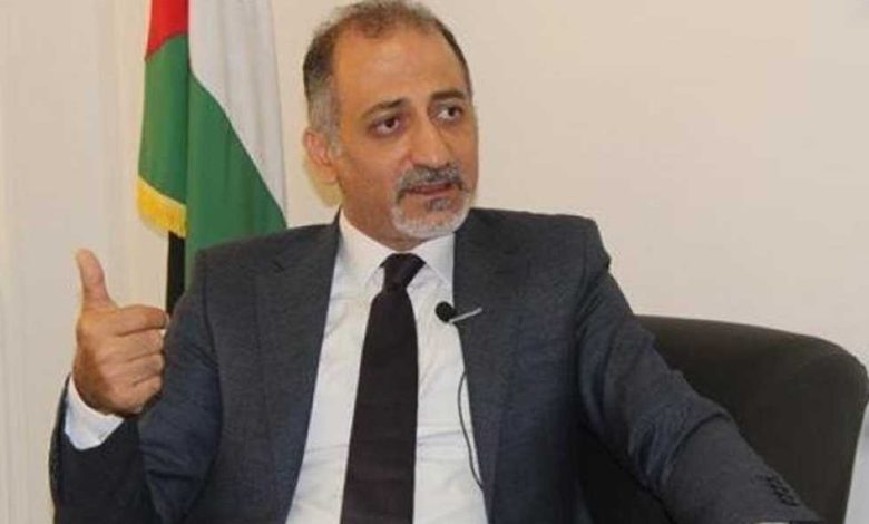 المندوب الدائم لدولة فلسطين لدى الجامعة العربية السفير مهند العكلوك
